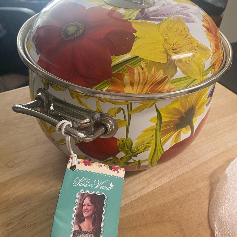 The Pioneer Woman Red and Yellow Floral Stock Pot